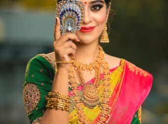 Bridle Makeup Services By Sonal Grooming in Jalgaon Nashik Pune Maharashtra India